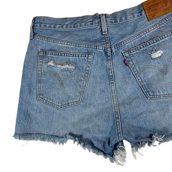 Levi’s 501 Heavily Distressed Cut Off Shorts - Picture 6 of 10